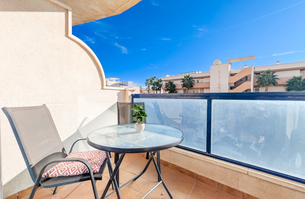Resale - Apartment - Orihuela Costa - Cabo Roig
