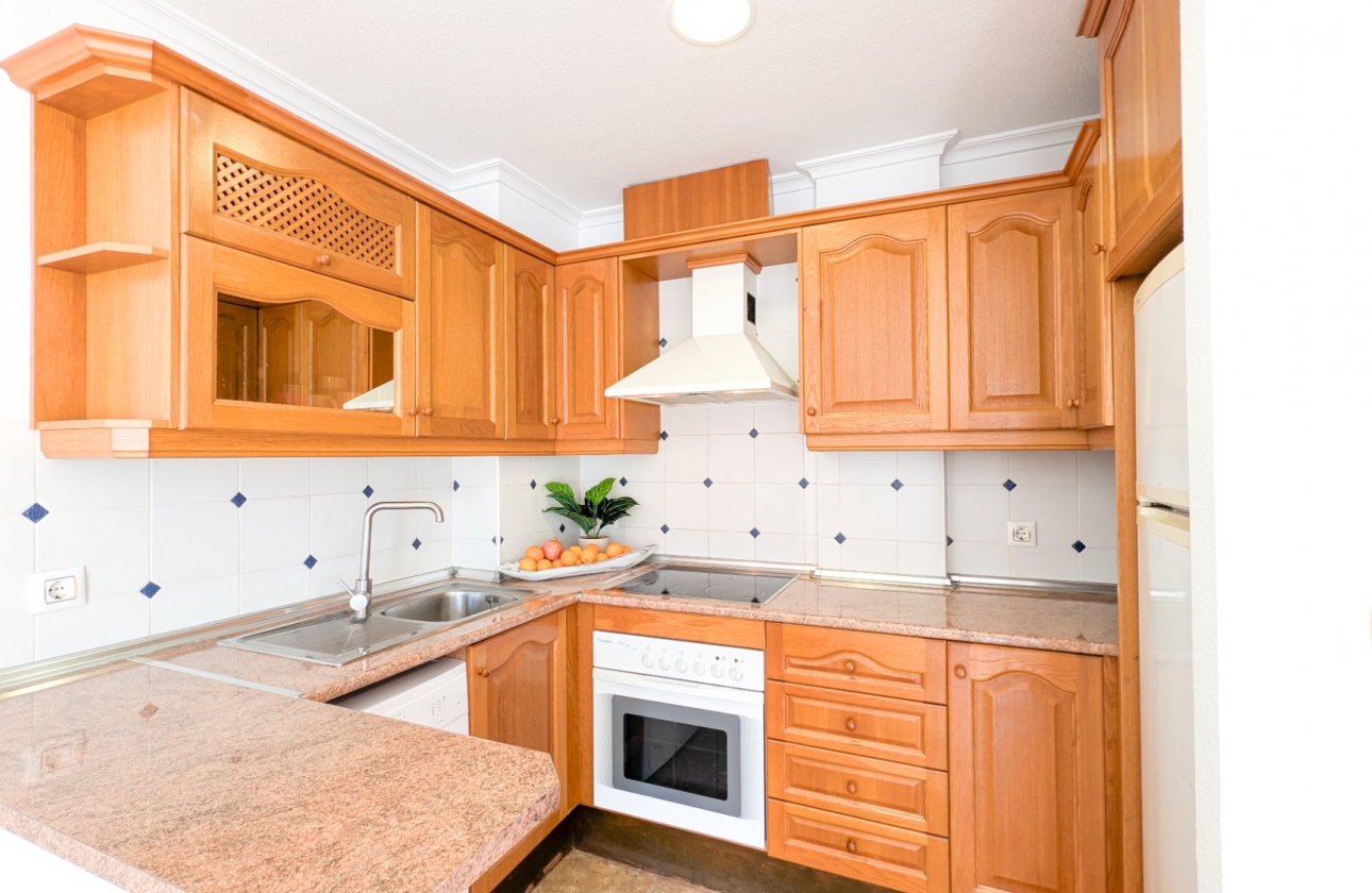 Resale - Apartment - Orihuela Costa - Cabo Roig