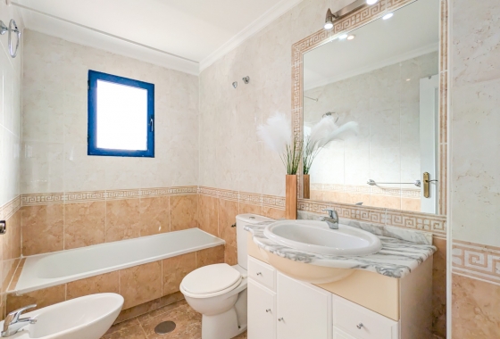 Resale - Apartment - Orihuela Costa - Cabo Roig