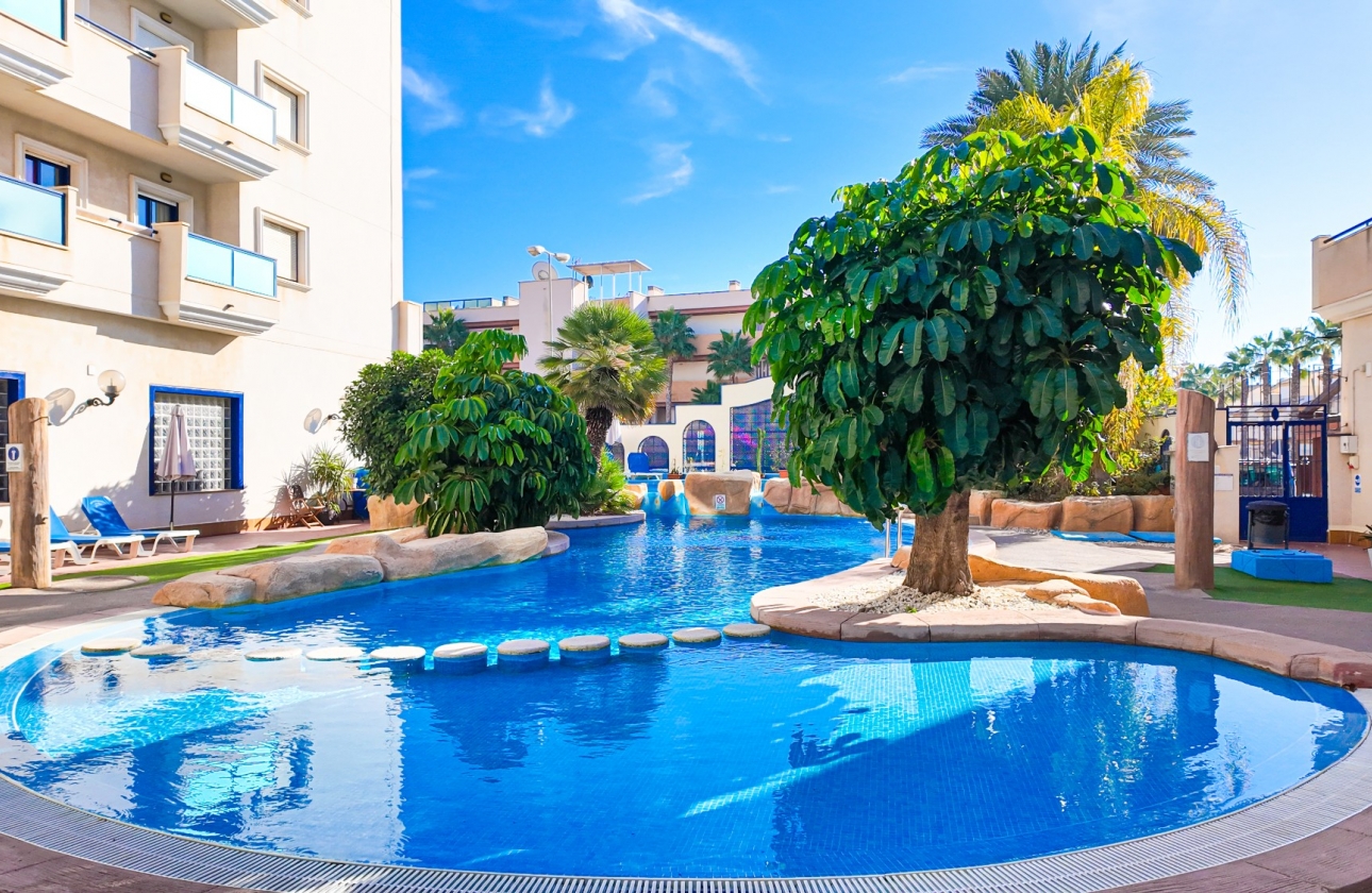 Resale - Apartment - Orihuela Costa - Cabo Roig