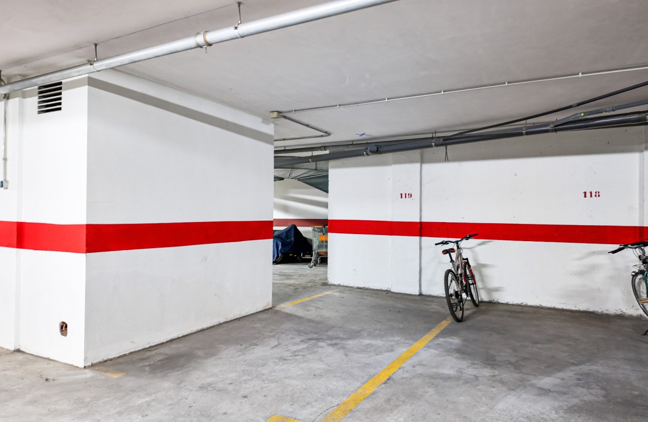 Resale - Apartment - Orihuela Costa - Cabo Roig