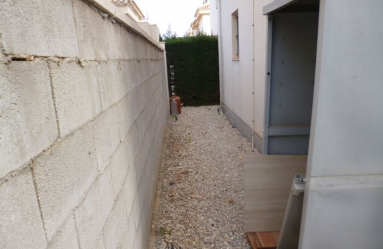 Resale - Villa - Orihuela Costa - Play Flamenca