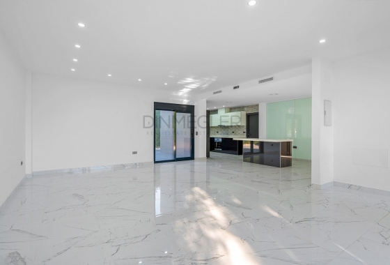 Resale - Villa - Orihuela Costa - Campoamor