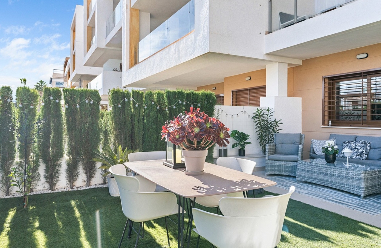 Resale - Apartment - Orihuela Costa - Los Dolses