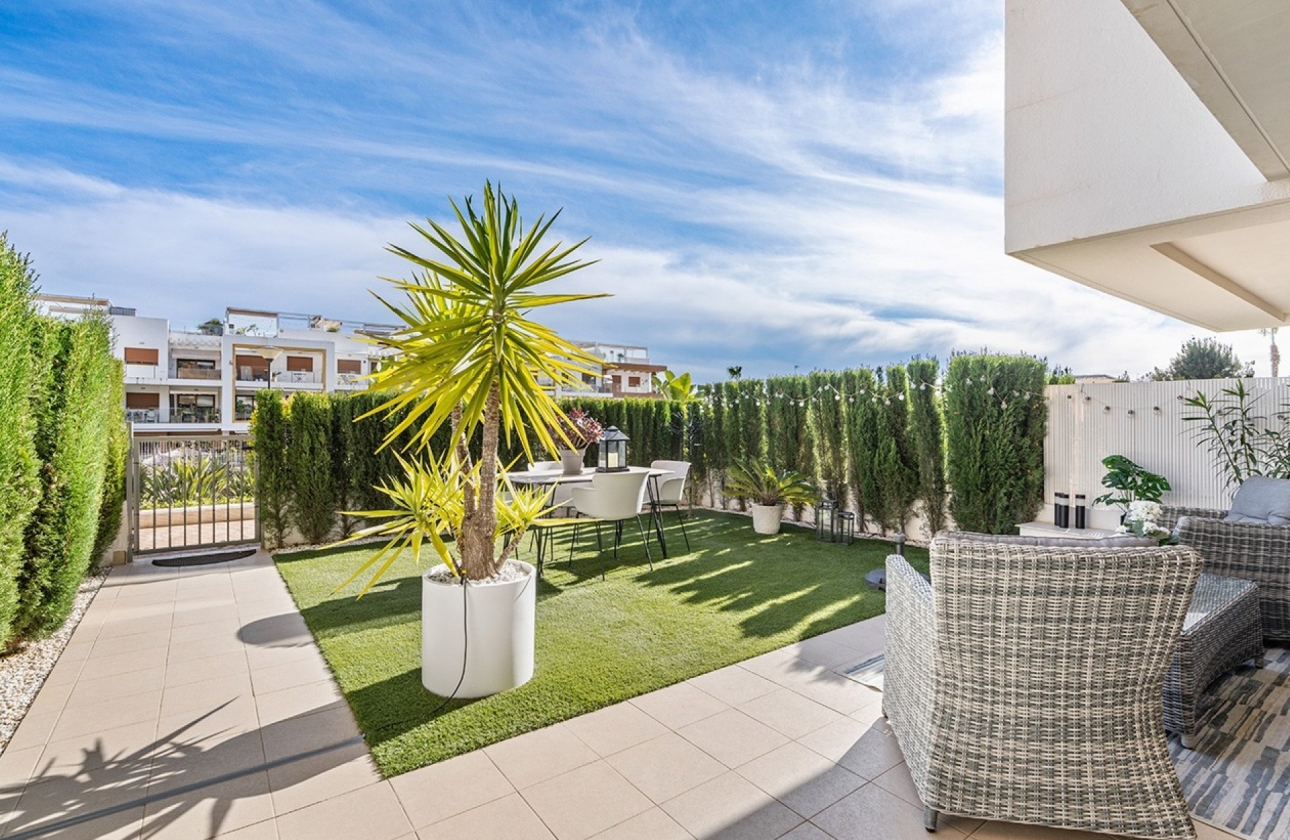 Resale - Apartment - Orihuela Costa - Los Dolses