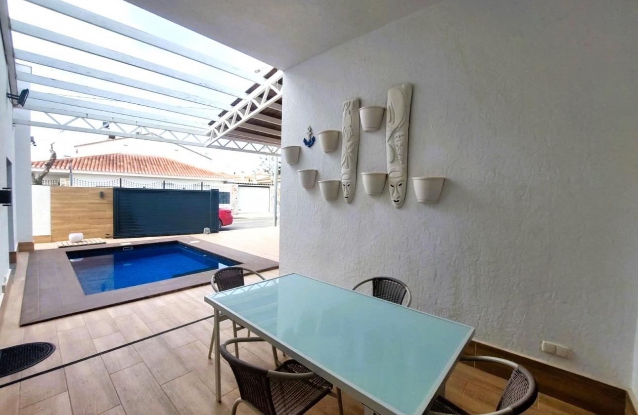 Resale - Villa - Pilar de la Horadada - Torre de la Horadada