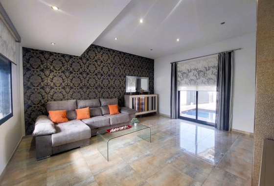 Resale - Villa - Pilar de la Horadada - Torre de la Horadada