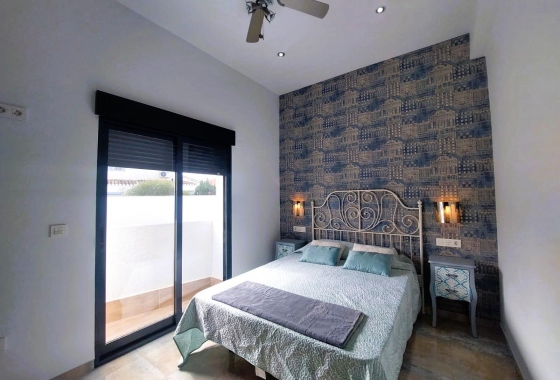 Resale - Villa - Pilar de la Horadada - Torre de la Horadada