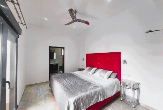 Resale - Villa - Pilar de la Horadada - Torre de la Horadada