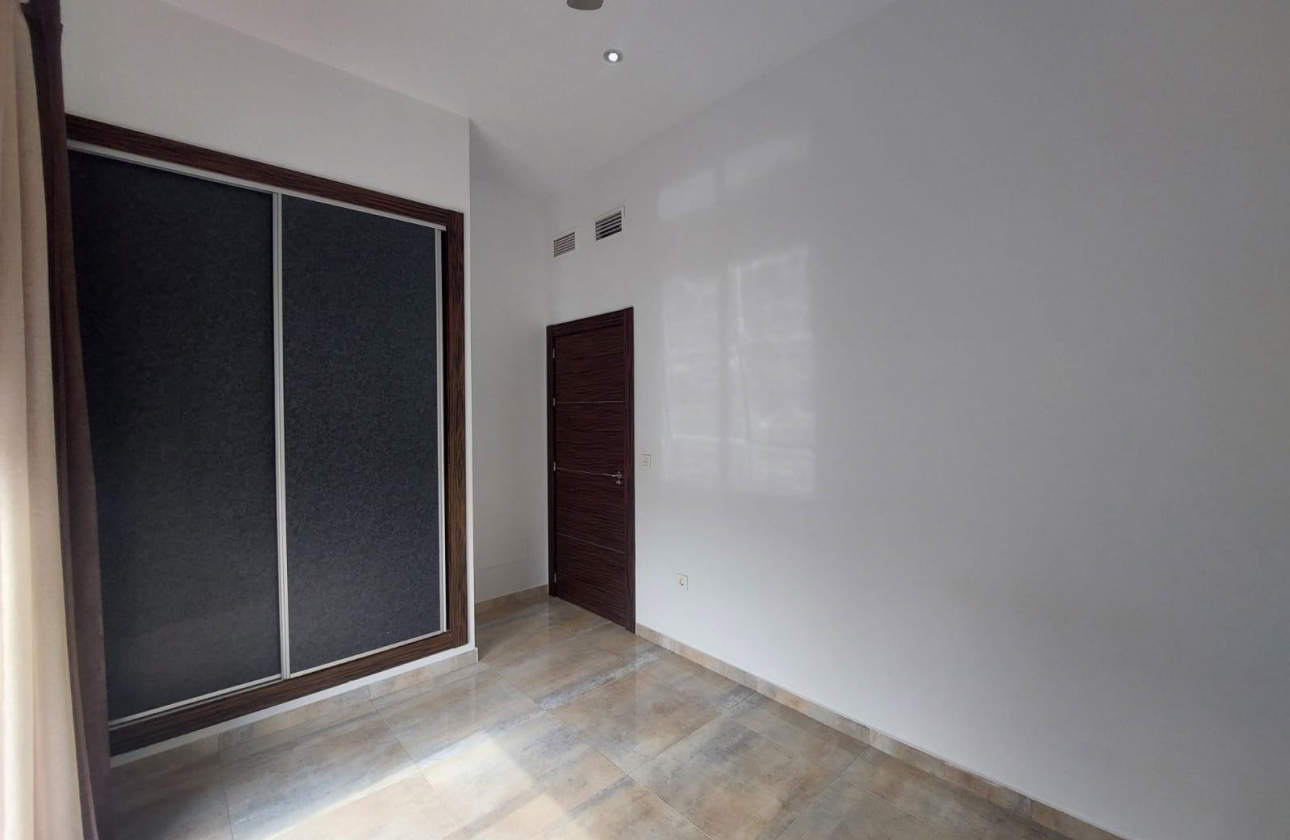 Resale - Villa - Pilar de la Horadada - Torre de la Horadada