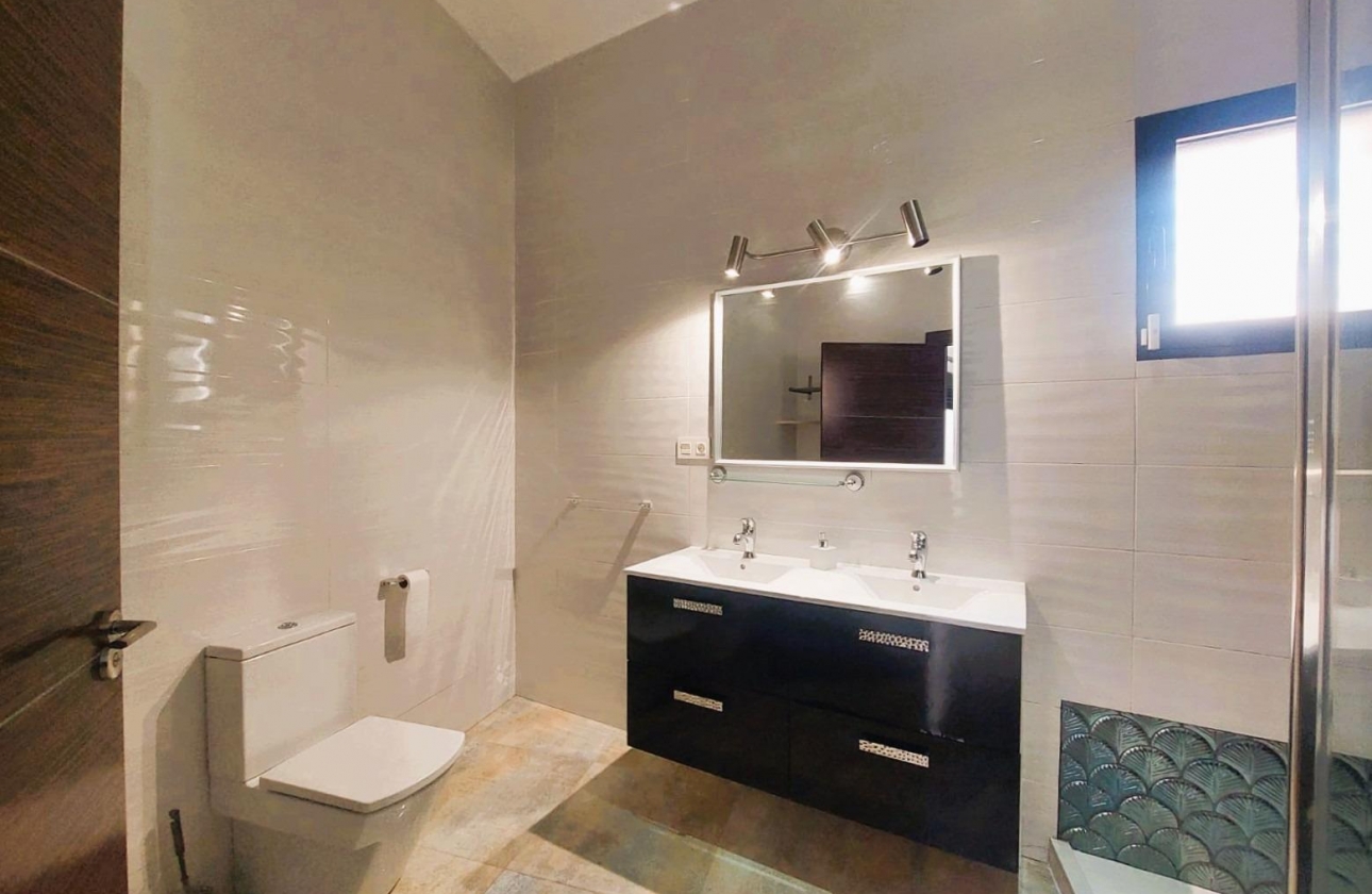 Resale - Villa - Pilar de la Horadada - Torre de la Horadada