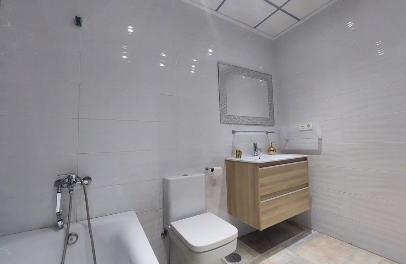 Resale - Villa - Pilar de la Horadada - Torre de la Horadada