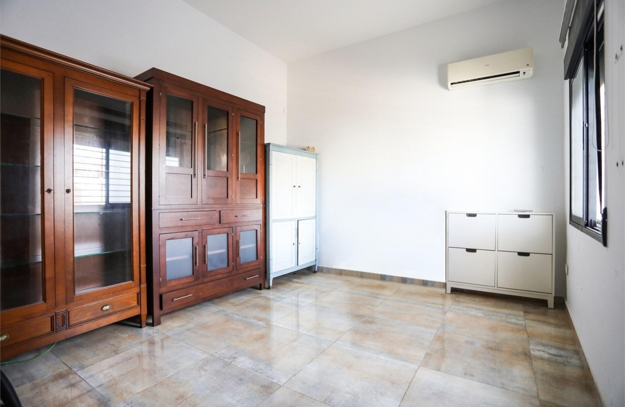 Resale - Villa - Pilar de la Horadada - Torre de la Horadada