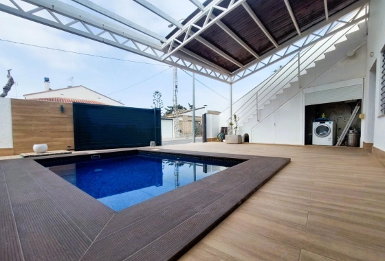 Resale - Villa - Pilar de la Horadada - Torre de la Horadada