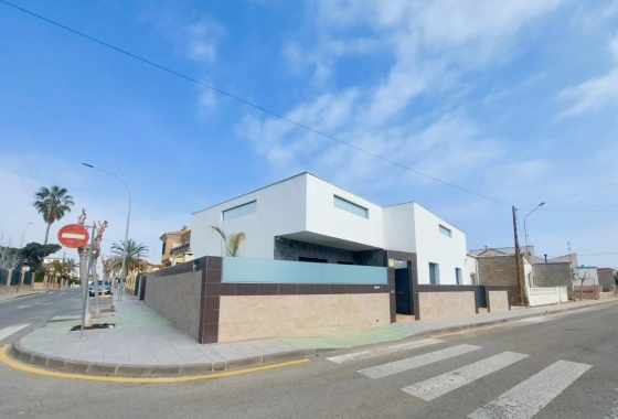 Resale - Villa - Pilar de la Horadada - Torre de la Horadada