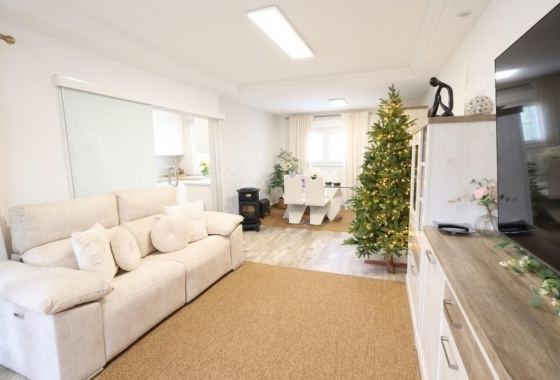 Resale - Villa - San Miguel de Salinas - Las Filipinas