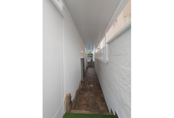 Resale - Villa - San Miguel de Salinas - Las Filipinas