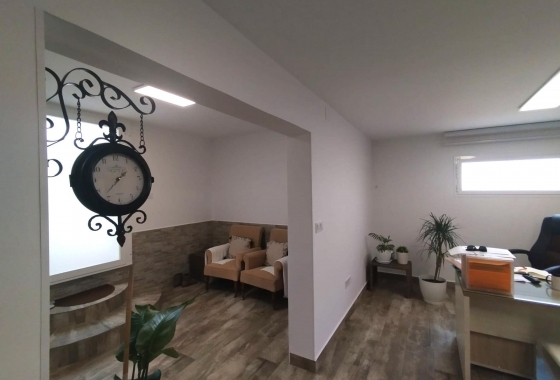 Resale - Villa - San Miguel de Salinas - Las Filipinas