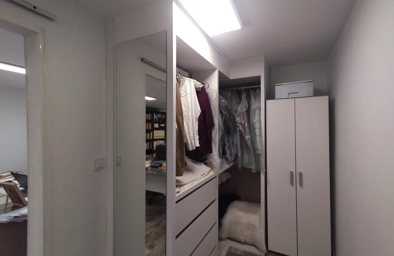 Resale - Villa - San Miguel de Salinas - Las Filipinas