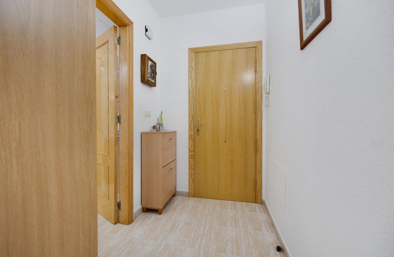 Resale - Apartment - Torrevieja - Playa del Cura