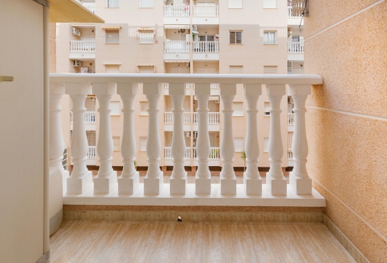 Resale - Apartment - Torrevieja - Playa del Cura
