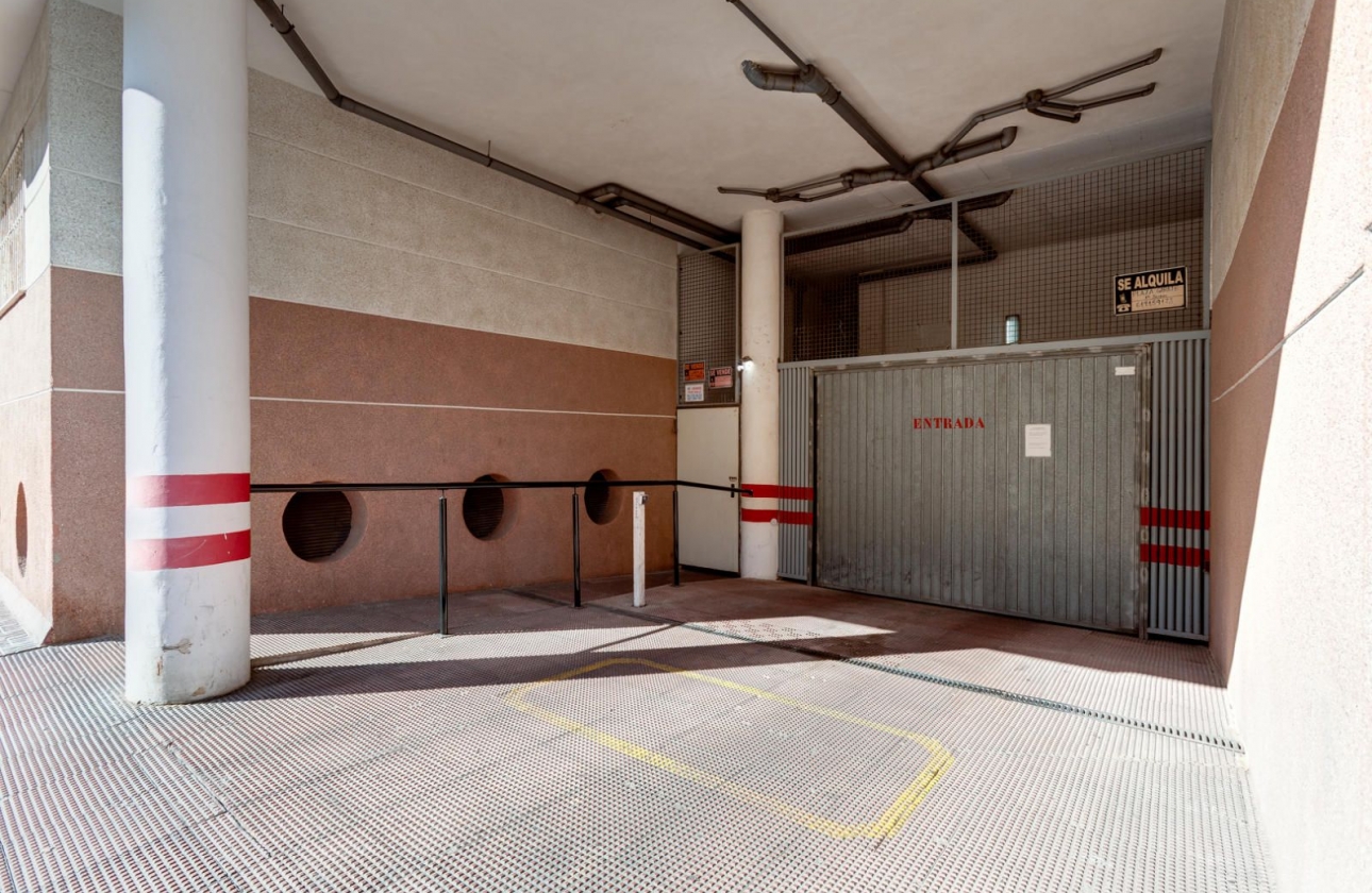 Resale - Apartment - Torrevieja - Playa del Cura