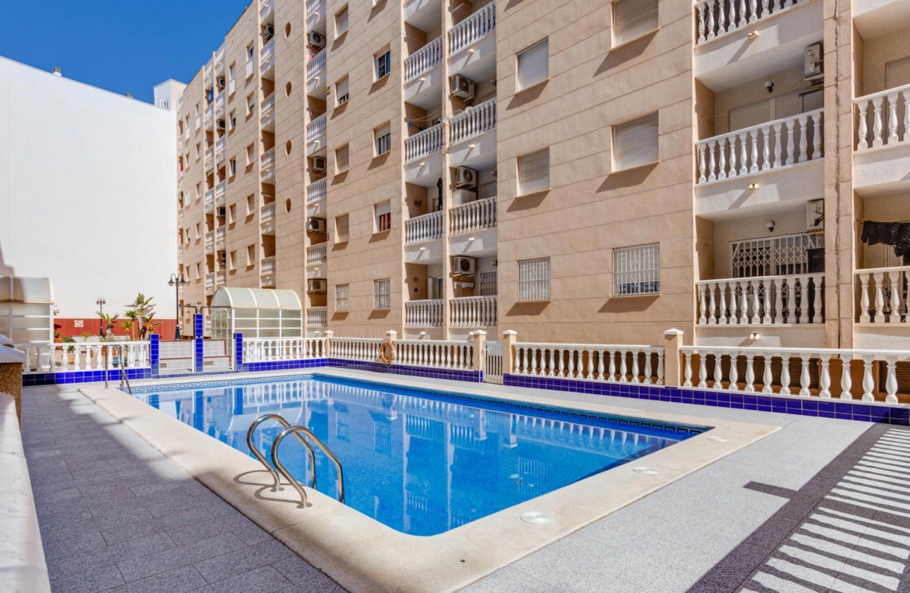 Resale - Apartment - Torrevieja - Playa del Cura