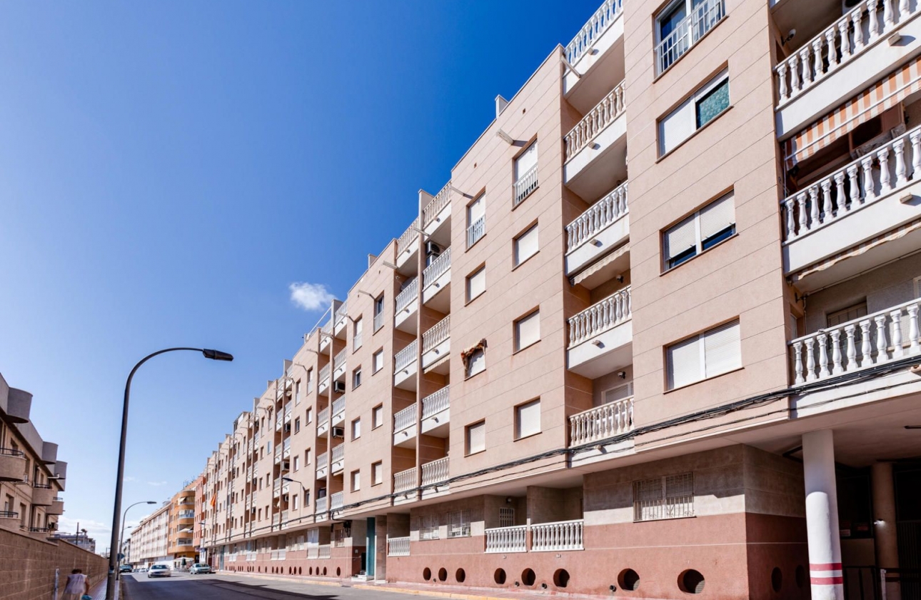 Resale - Apartment - Torrevieja - Playa del Cura