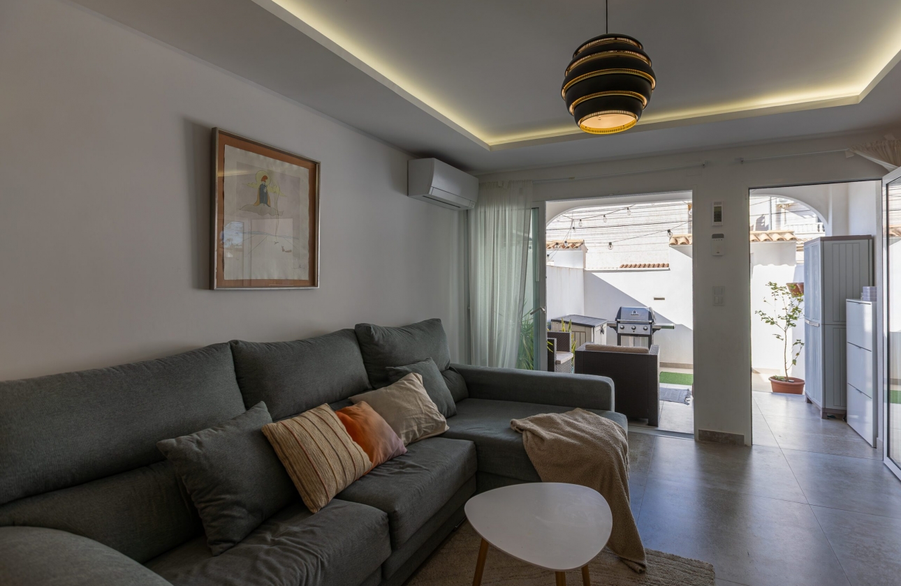 Reventa - Adosado - Torrevieja