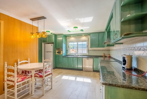 Resale - Villa - Torrevieja - El Chaparral