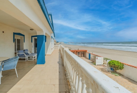 Resale - Villa - La Manga del Mar Menor - Playa del Estacio