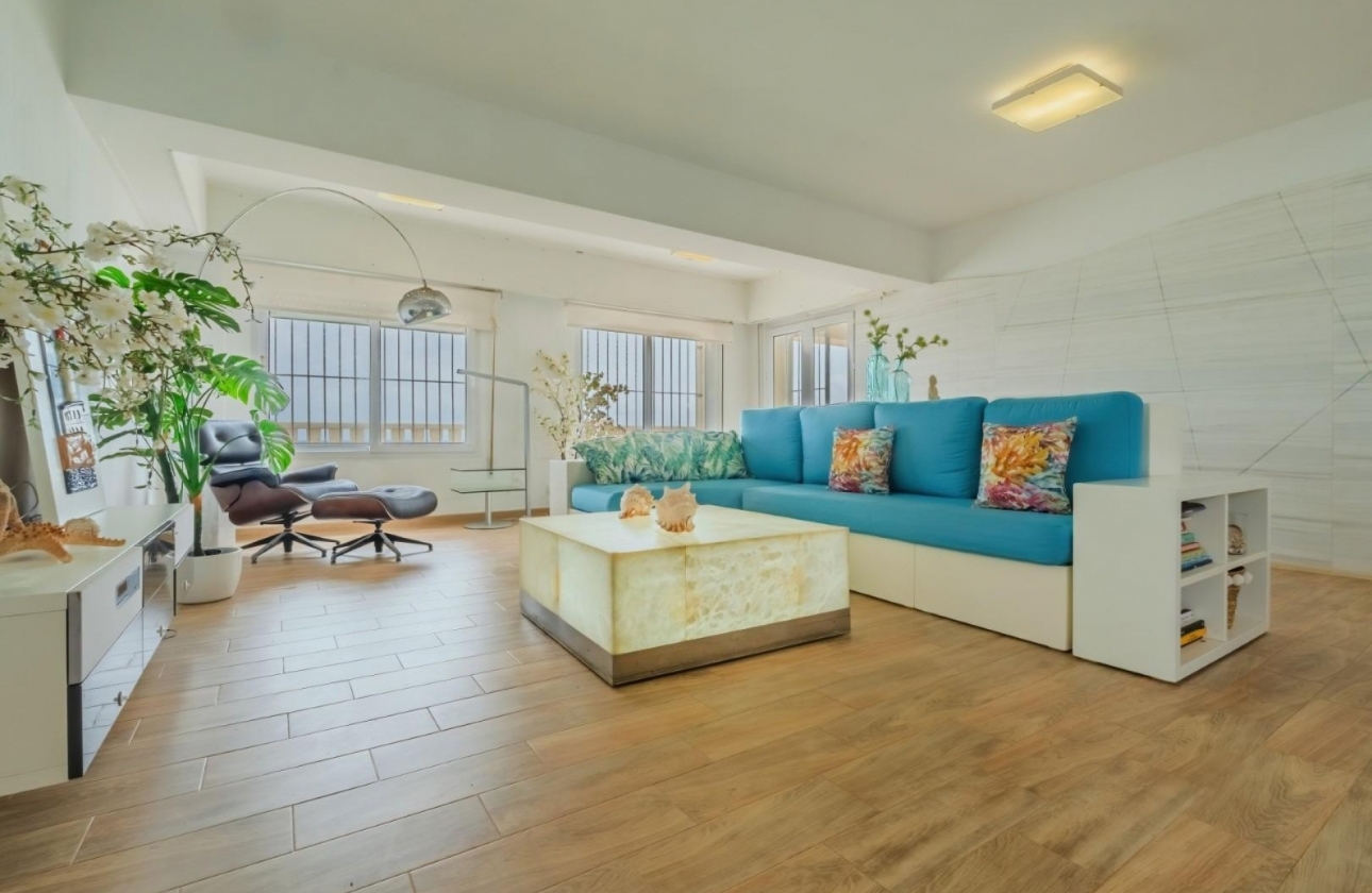 Resale - Villa - La Manga del Mar Menor - Playa del Estacio