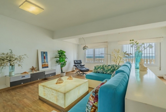 Resale - Villa - La Manga del Mar Menor - Playa del Estacio