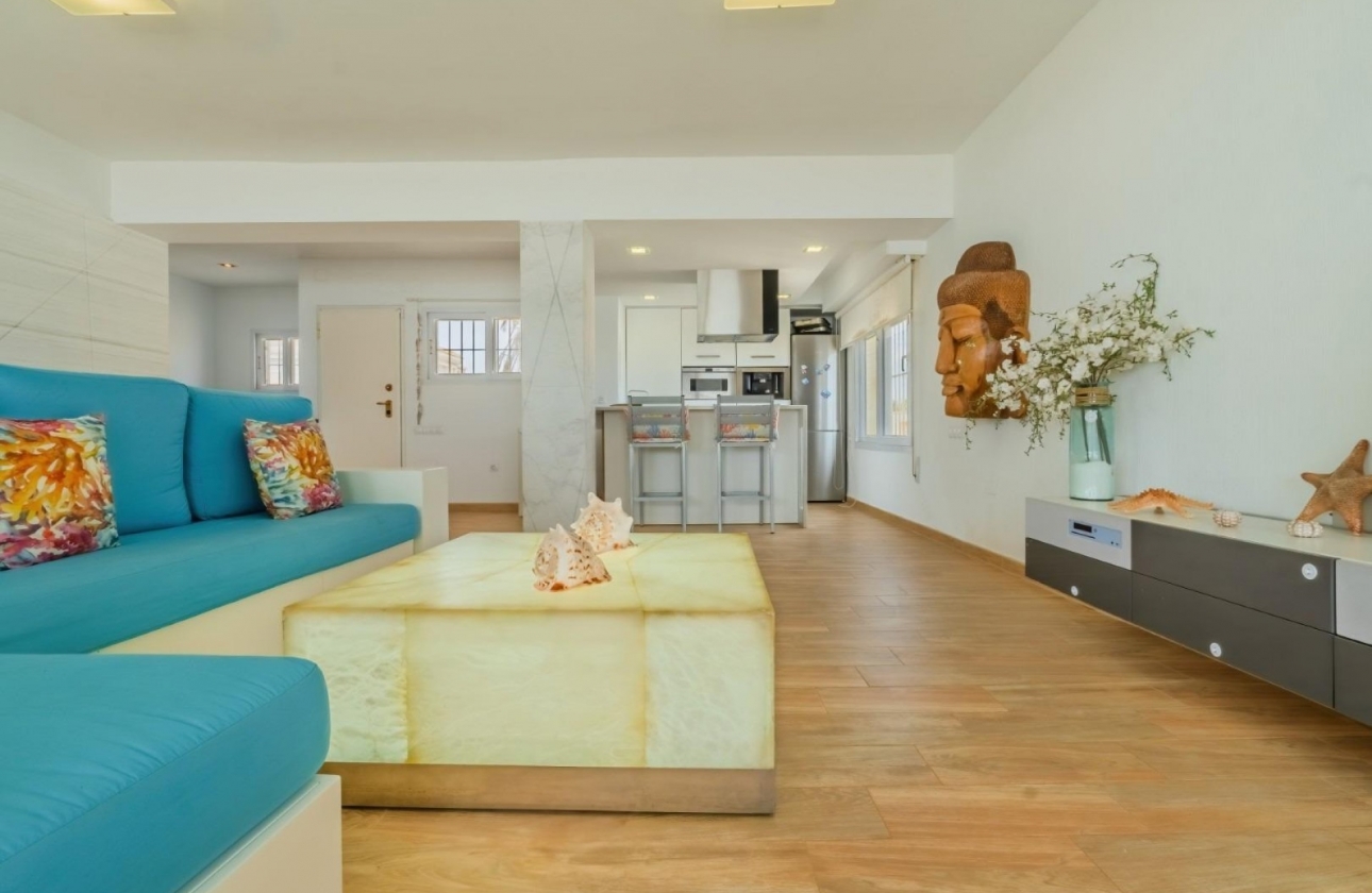 Resale - Villa - La Manga del Mar Menor - Playa del Estacio