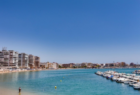 Resale - Apartment - Torrevieja - El Acequión - Los Náufragos
