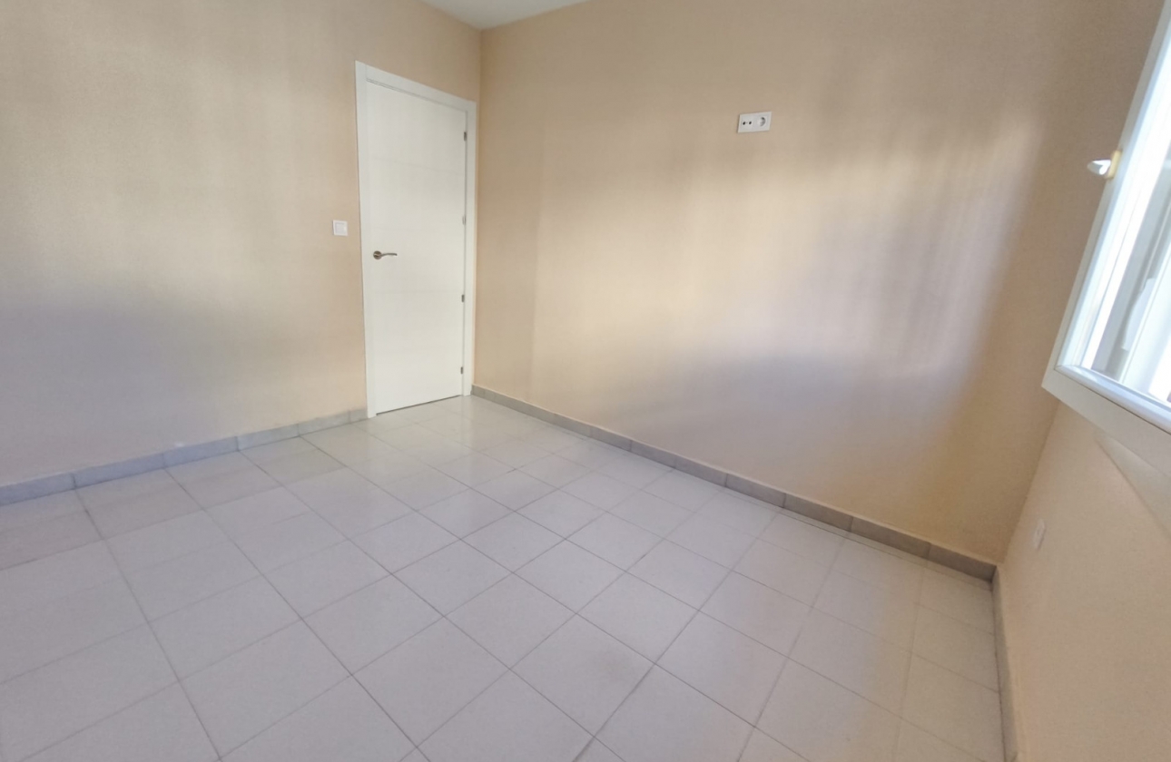 Resale - Townhouse - Los Balcones - Lago Jardin