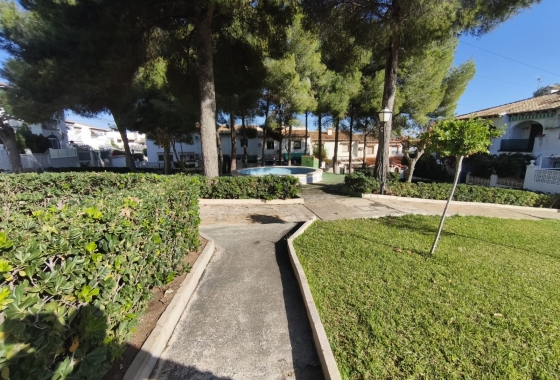 Resale - Townhouse - Los Balcones - Lago Jardin