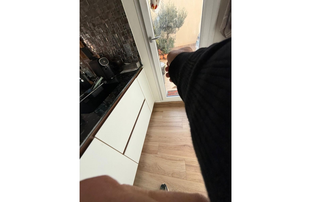 Resale - Villa - Los Montesinos