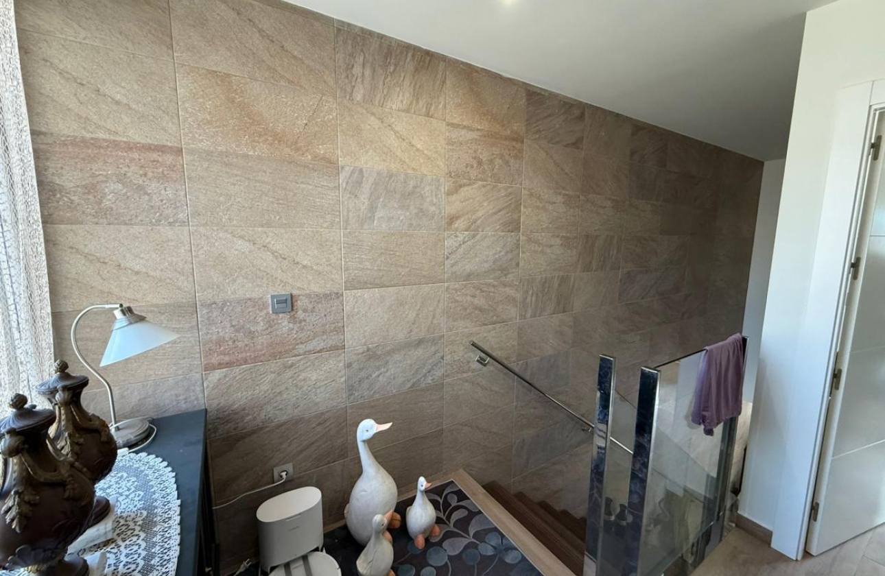 Resale - Villa - Los Montesinos