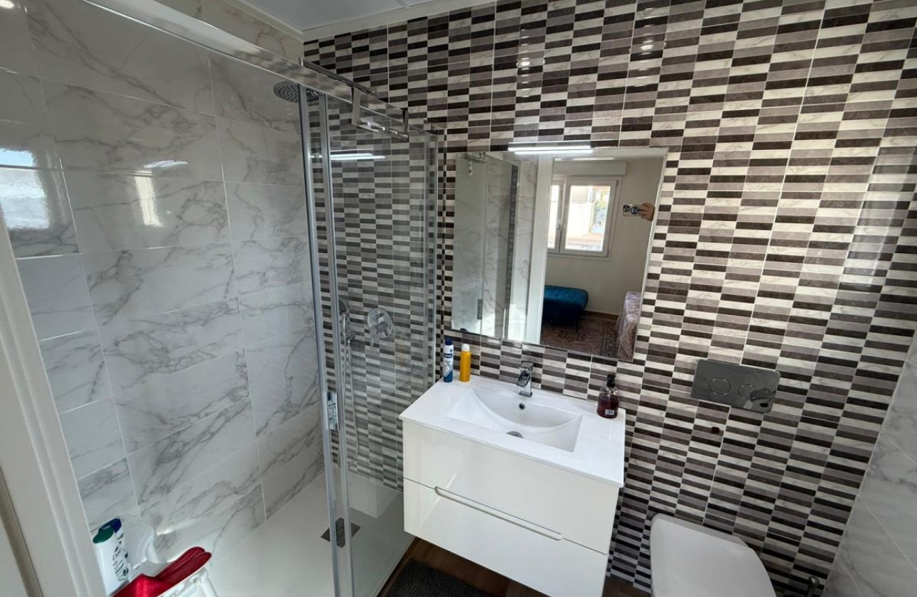 Resale - Villa - Los Montesinos