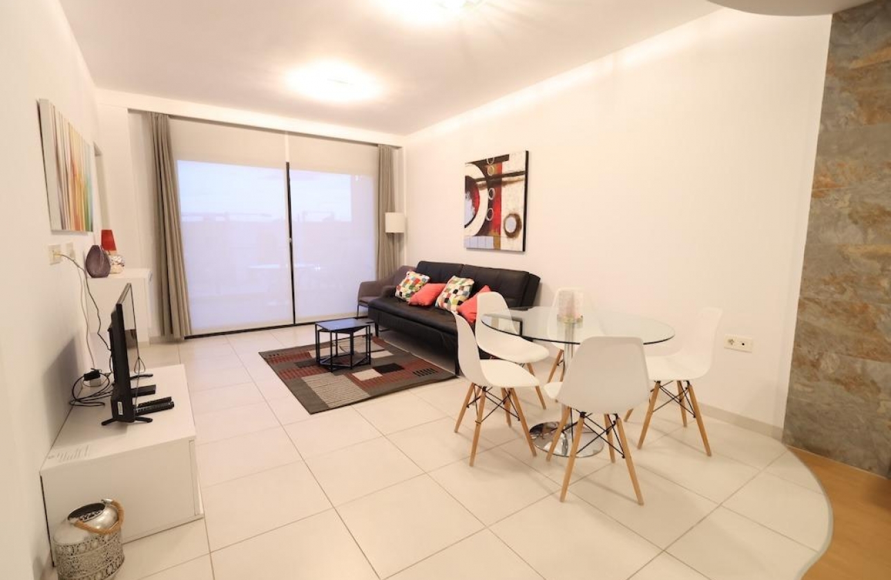 Resale - Apartment - Orihuela Costa - La Zenia
