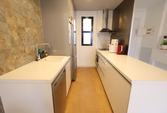 Resale - Apartment - Orihuela Costa - La Zenia