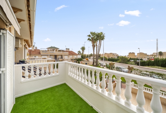 Resale - Apartment - Orihuela Costa - Playa Flamenca