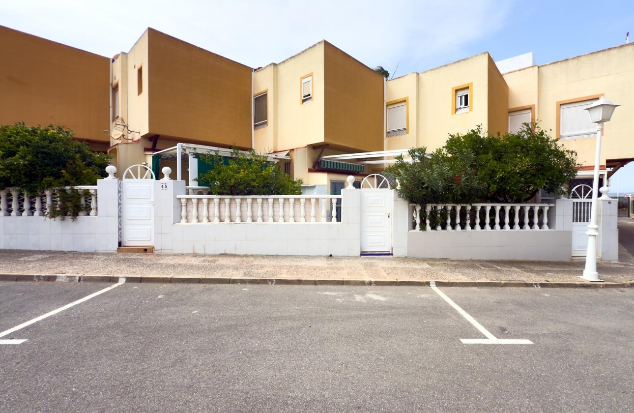 Resale - Bungalow - Torrevieja - Torreblanca