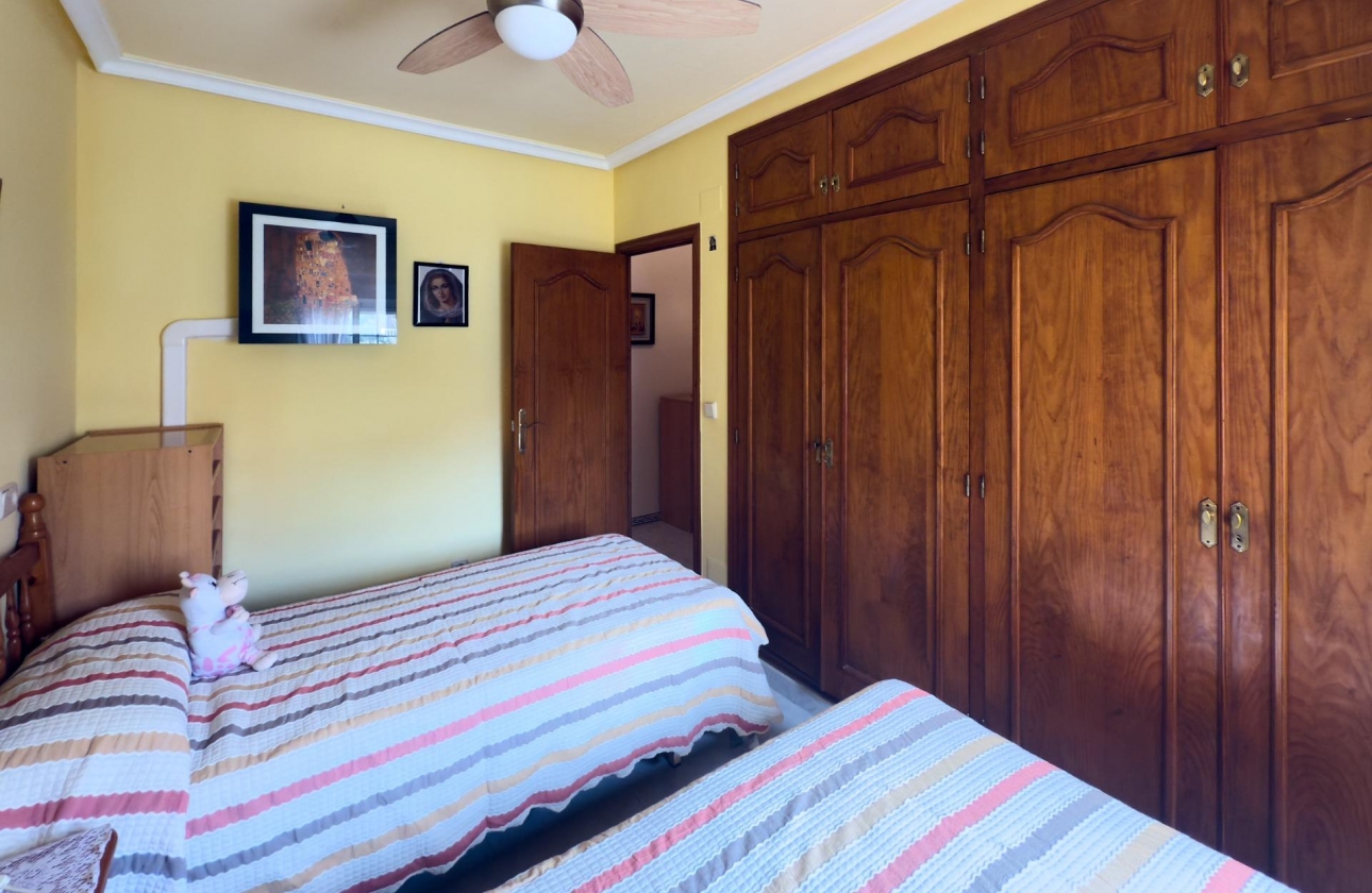 Resale - Bungalow - Torrevieja - Torreblanca