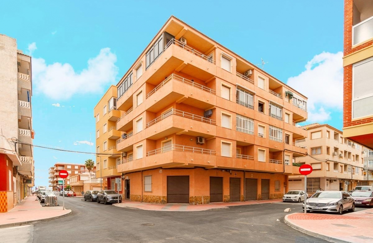 Resale - Penthouse - Torrevieja - Playa De Los Naufragos