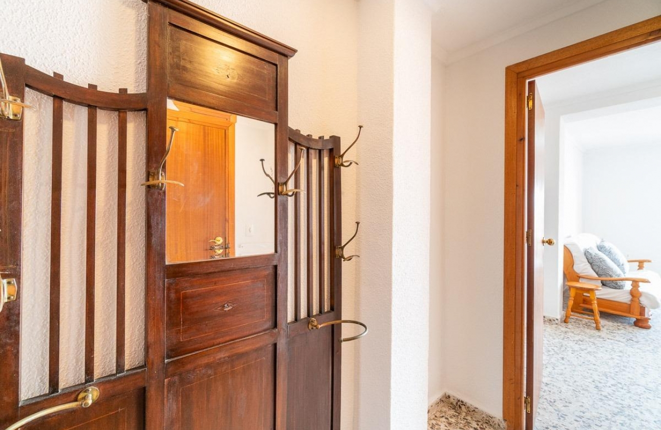 Resale - Penthouse - Torrevieja - Playa De Los Naufragos