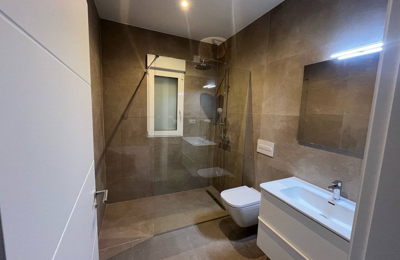 Obra nueva - Detached - La Romana