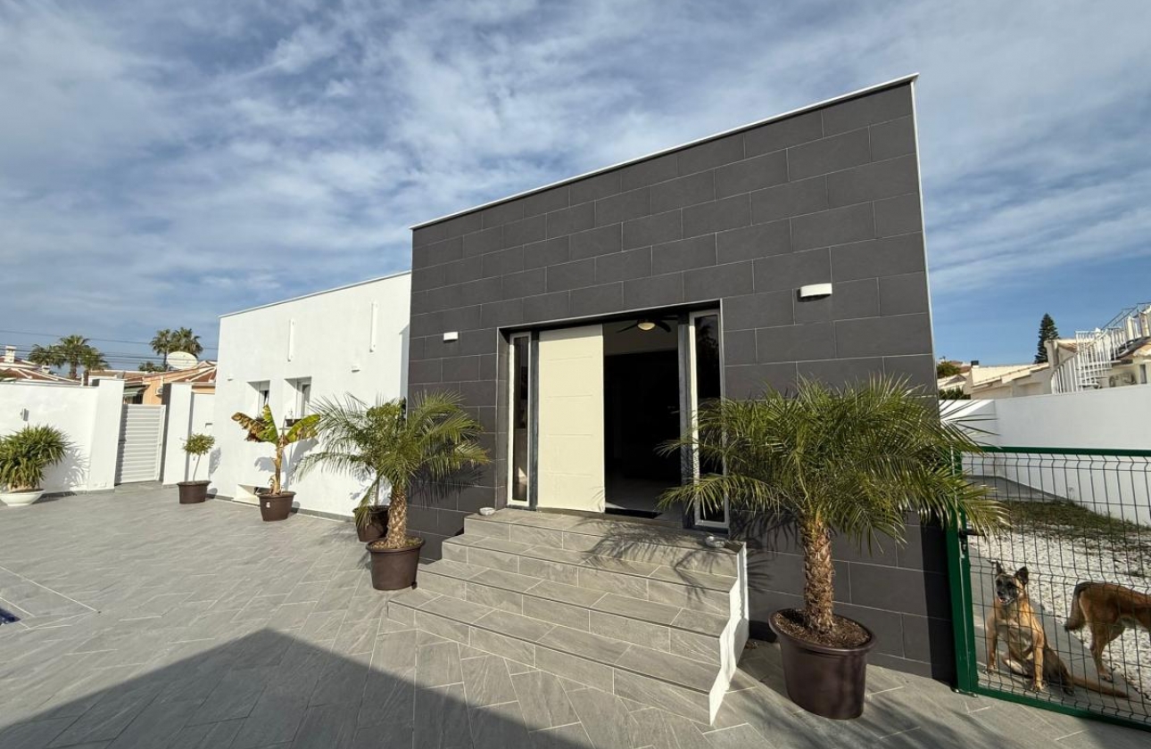 Reventa - Villa - Ciudad Quesada