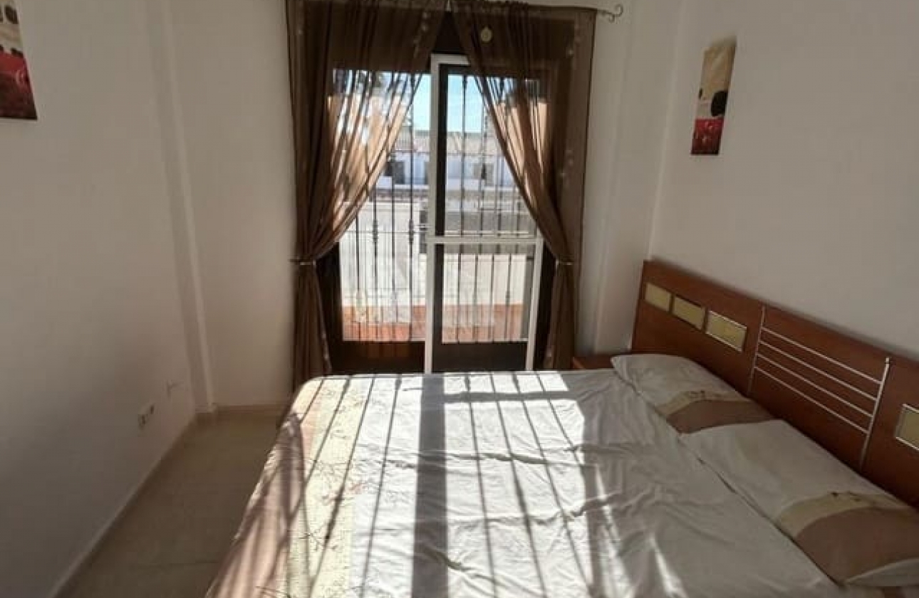 Resale - Semi-detached - Orihuela Costa - Villamartín